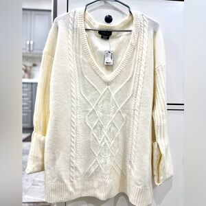 Michel Studio Cream Cable-Knit V-Neck Sweater